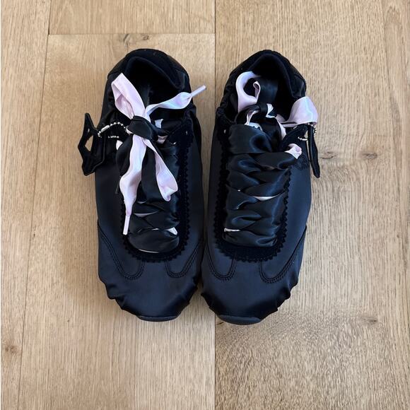 Naked Wolfe Sneakers Satin Adorable Size US & Black Pink - Picture 4 of 9